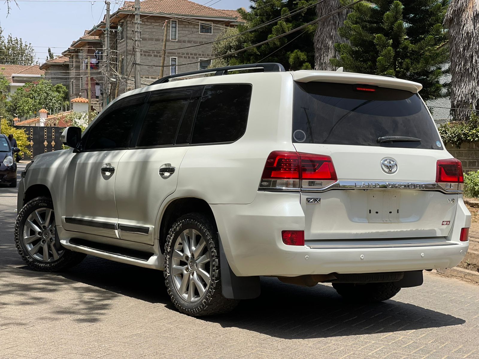 2014 Toyota Landcruiser V8 ZX