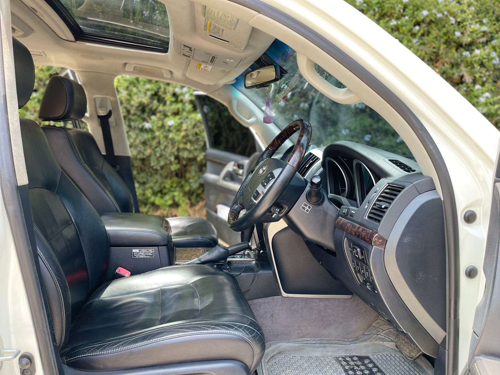 2014 Toyota Landcruiser V8 ZX