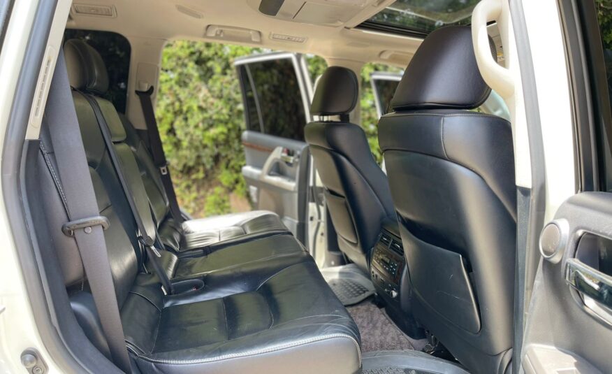 2014 Toyota Landcruiser V8 ZX