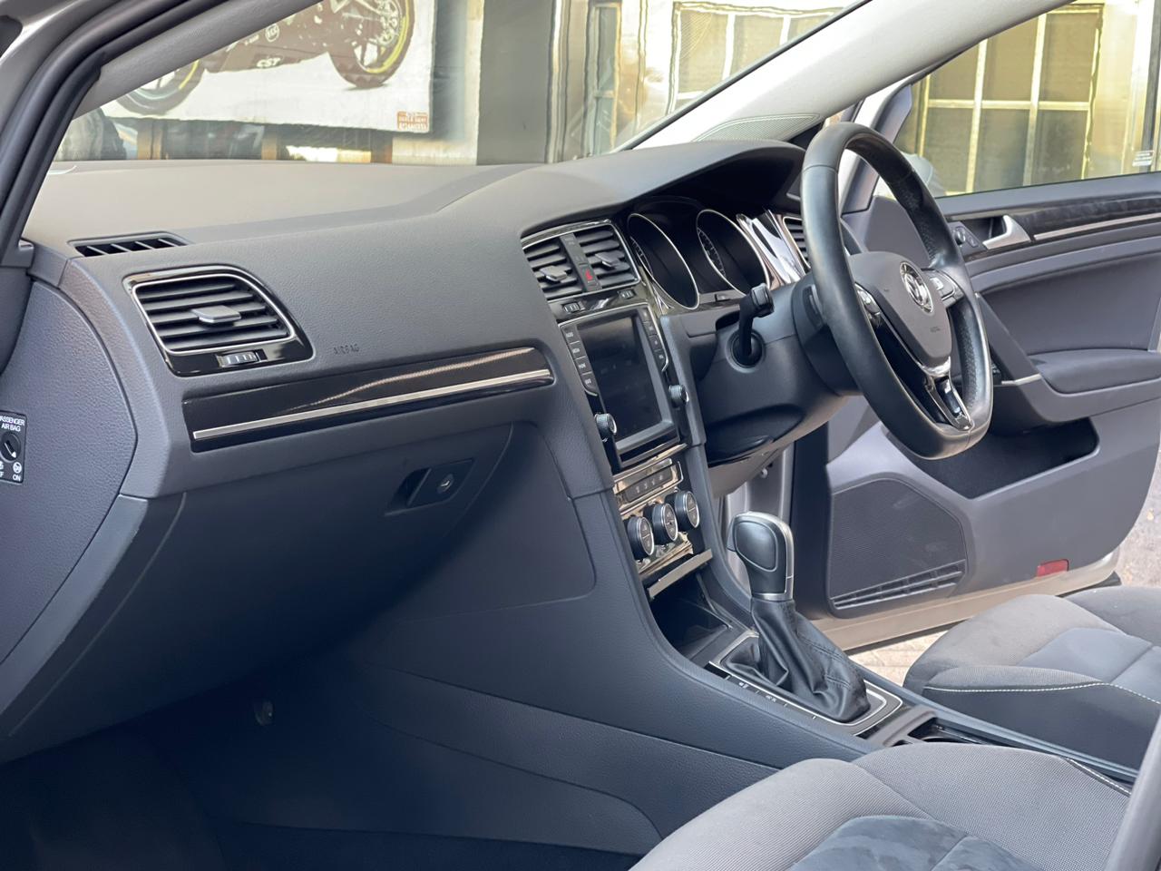2015 Volkswagen Golf TSI Mk7