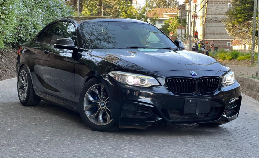 2015 BMW M235I