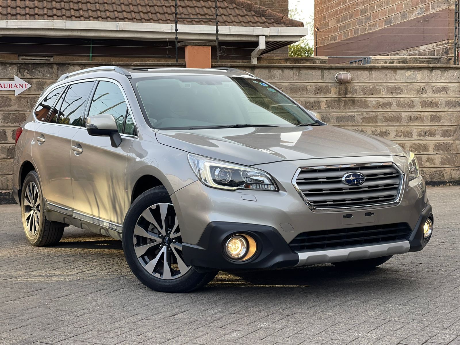2016 Subaru Outback BS9