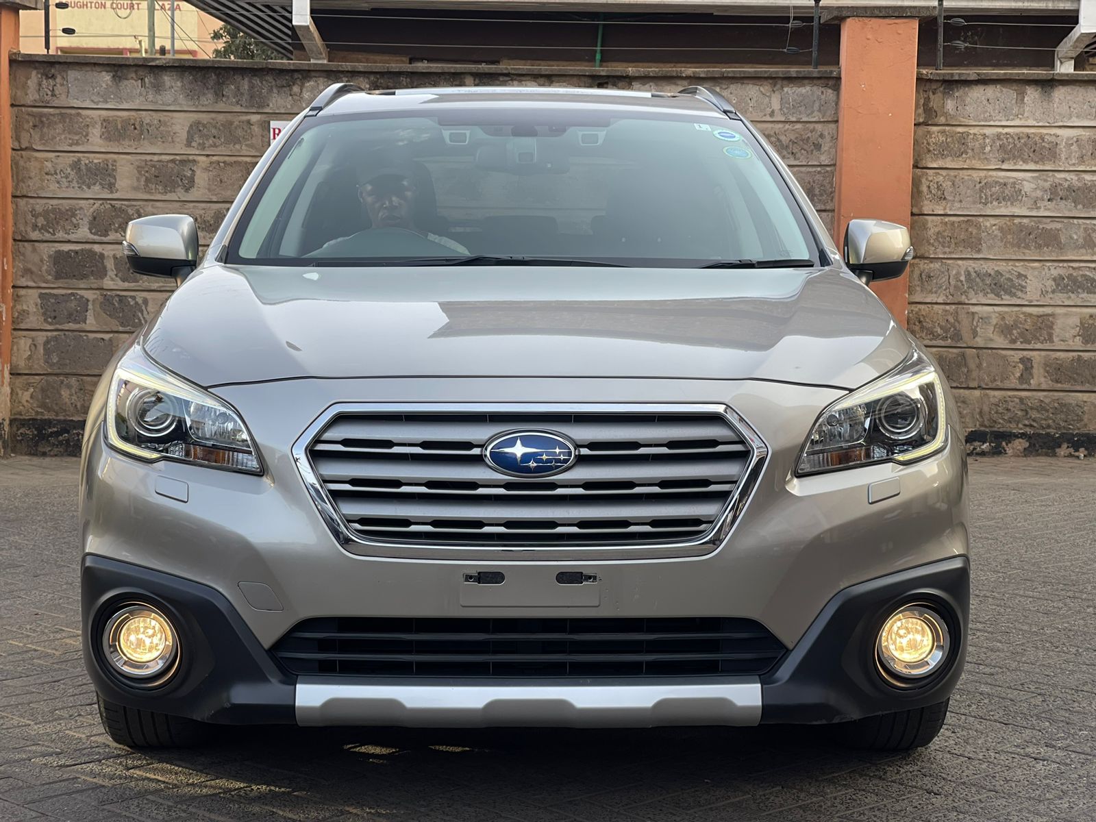 2016 Subaru Outback BS9