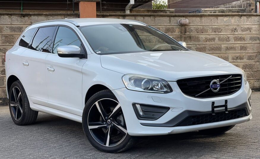2015 Volvo XC60 D4