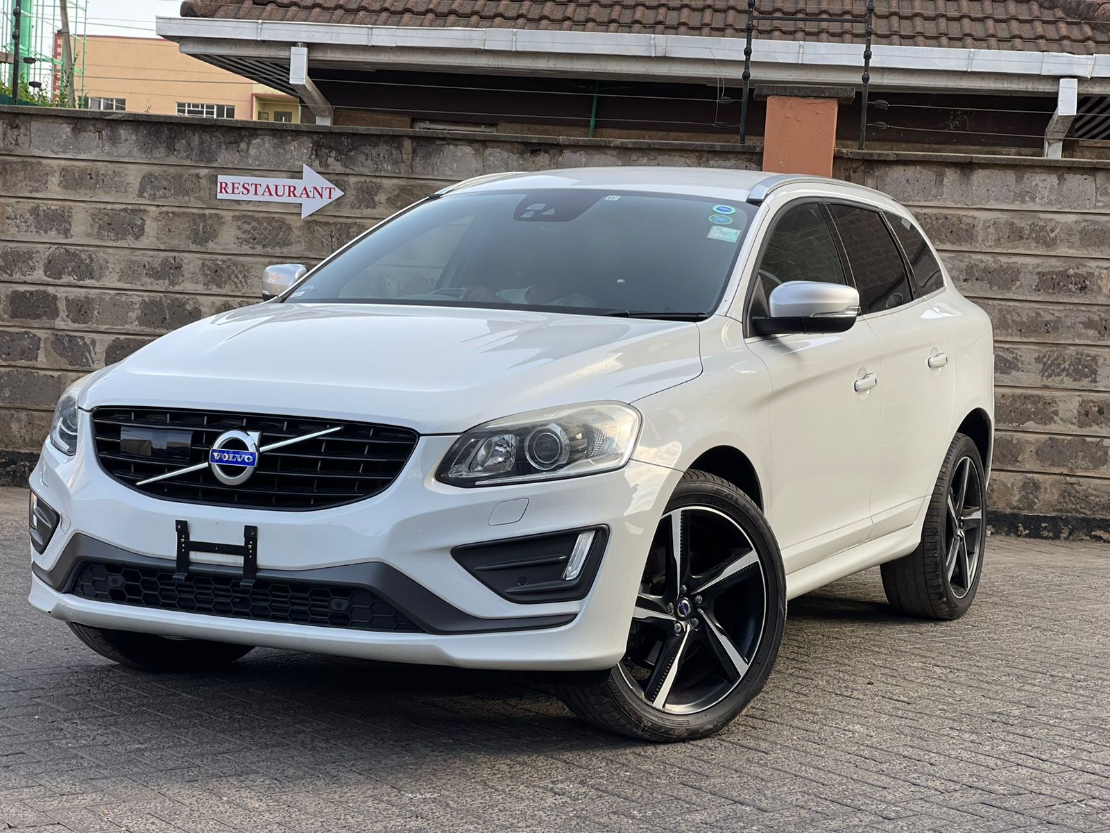 2015 Volvo XC60 D4