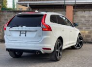 2015 Volvo XC60 D4