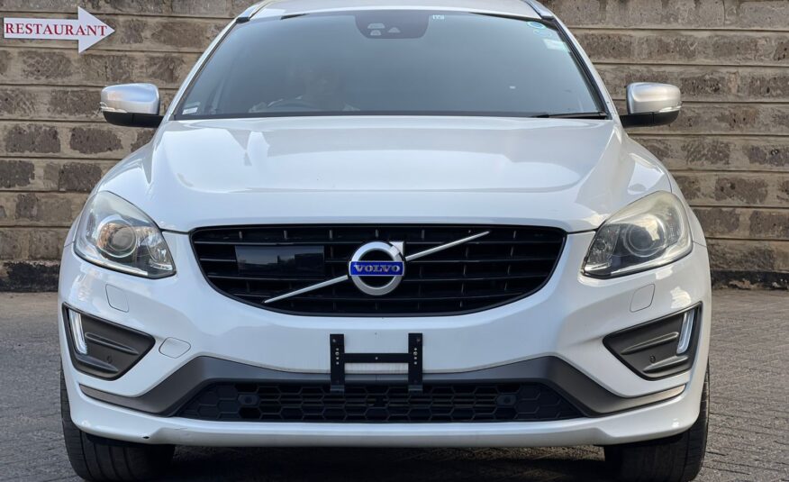 2015 Volvo XC60 D4