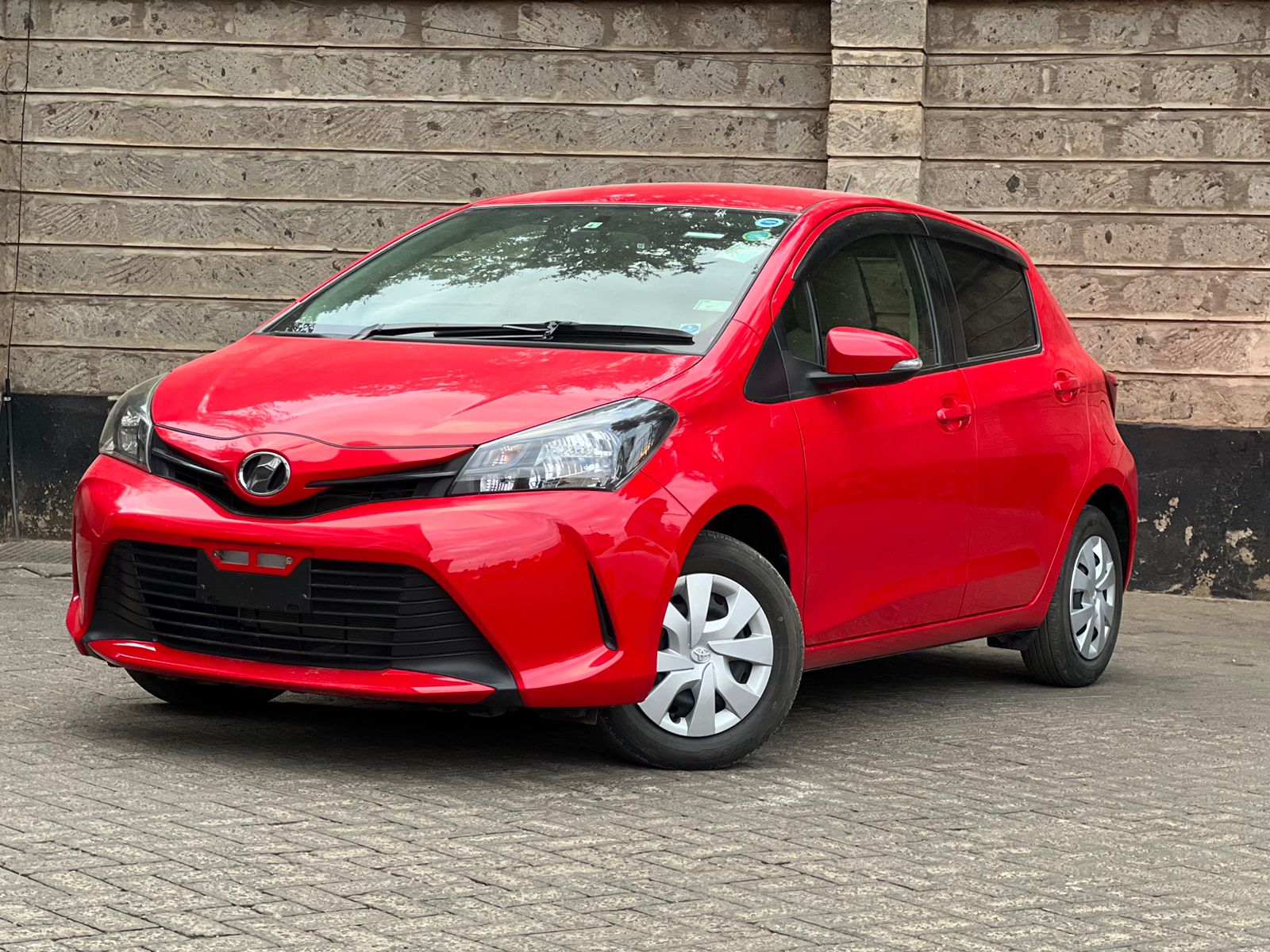 2015 Toyota Vitz