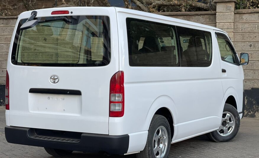 2015 Toyota Hiace