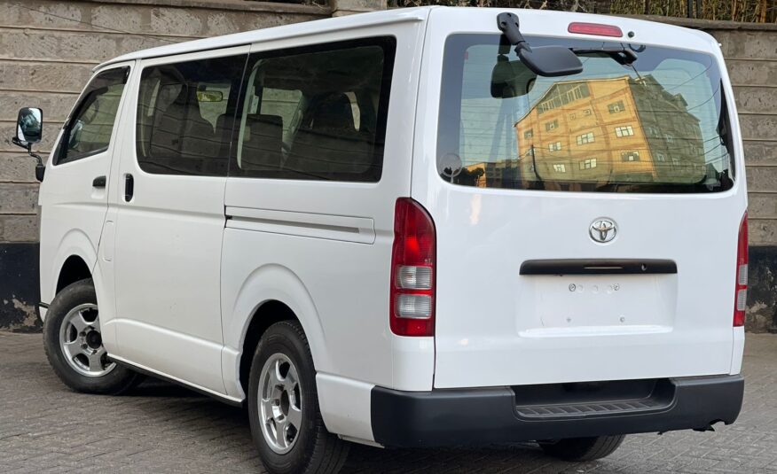 2015 Toyota Hiace