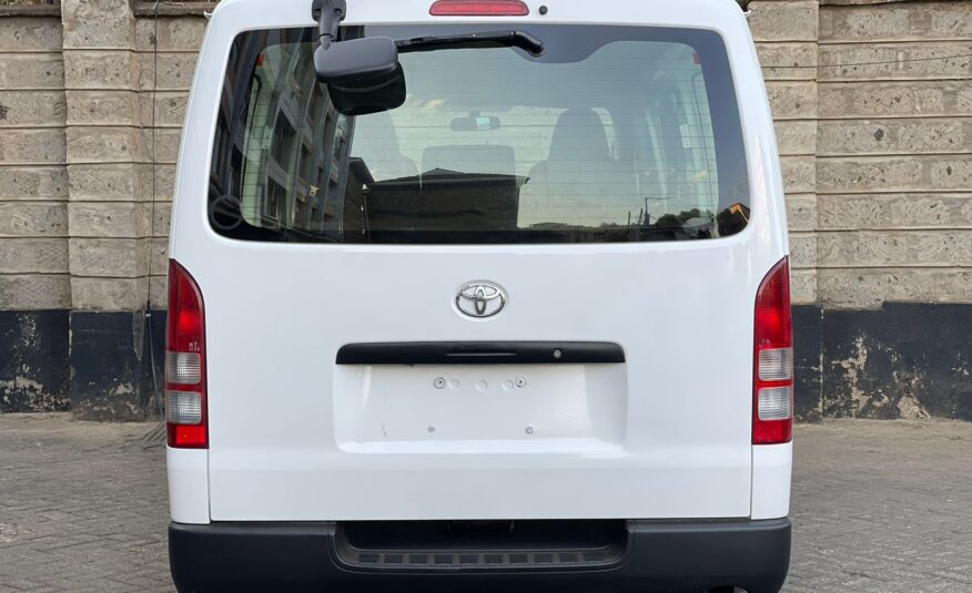 2015 Toyota Hiace