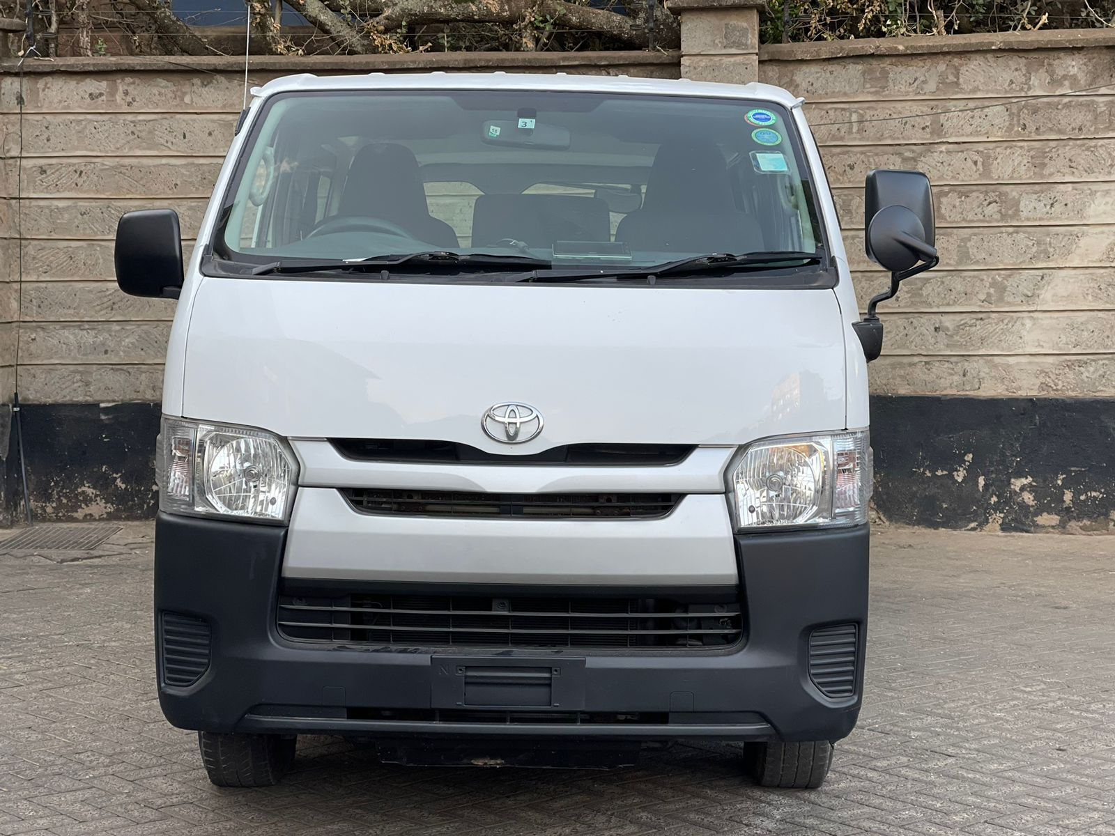 2015 Toyota Hiace