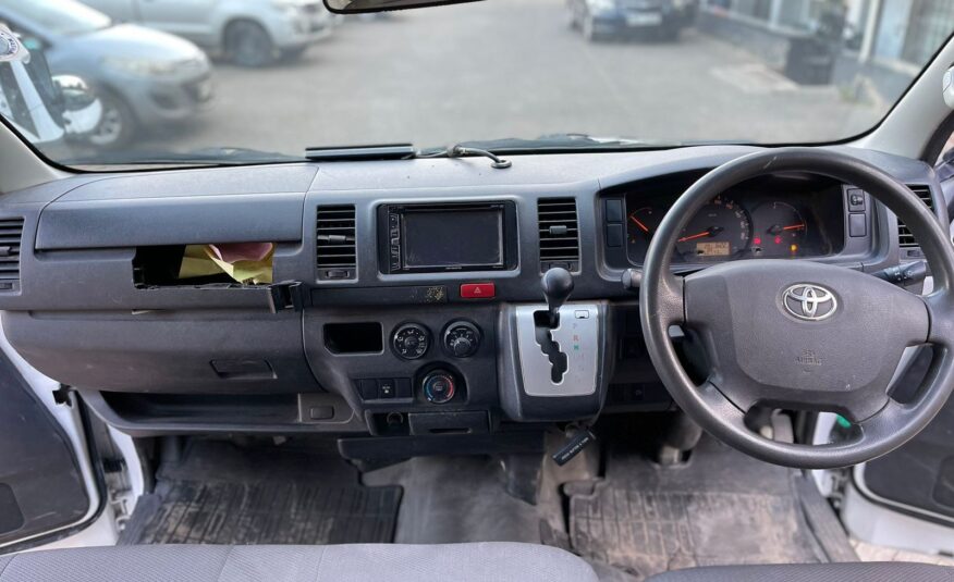 2015 Toyota Hiace