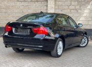 2011 BMW 320i