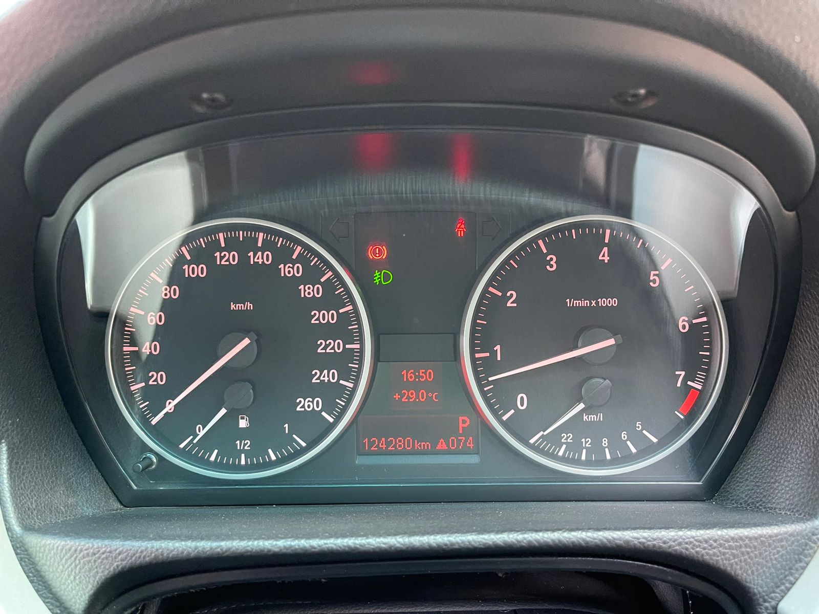 2011 BMW 320i