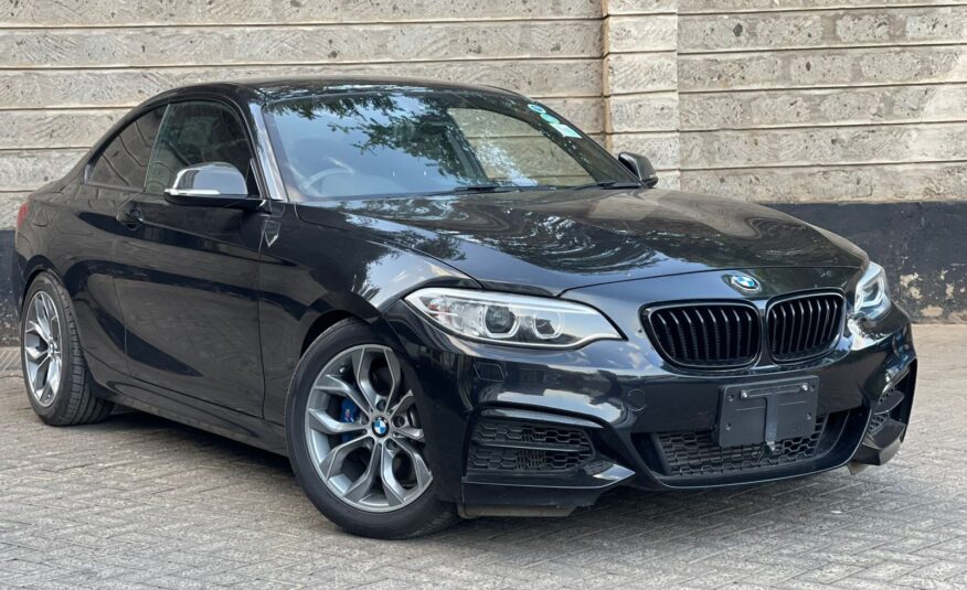 2015 BMW M235i