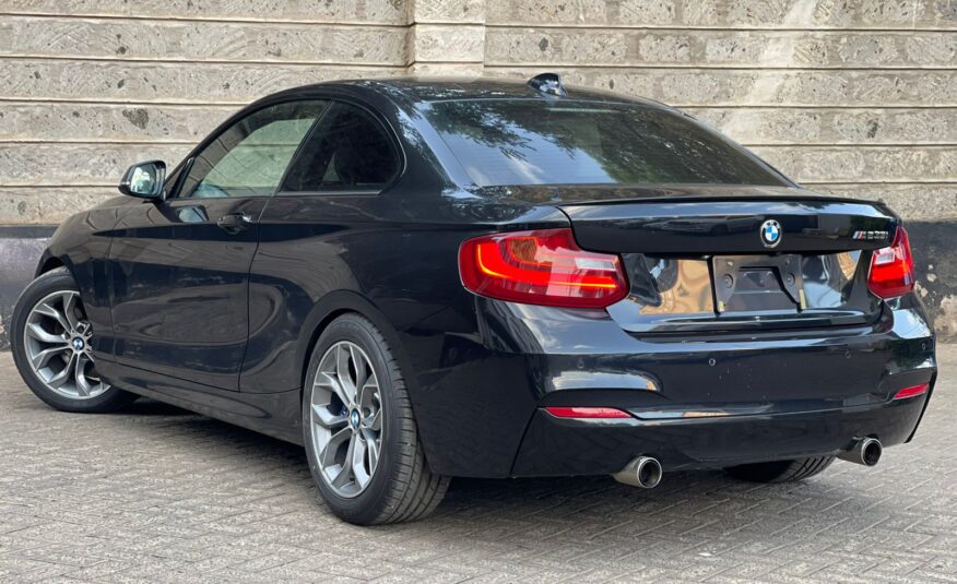 2015 BMW M235i