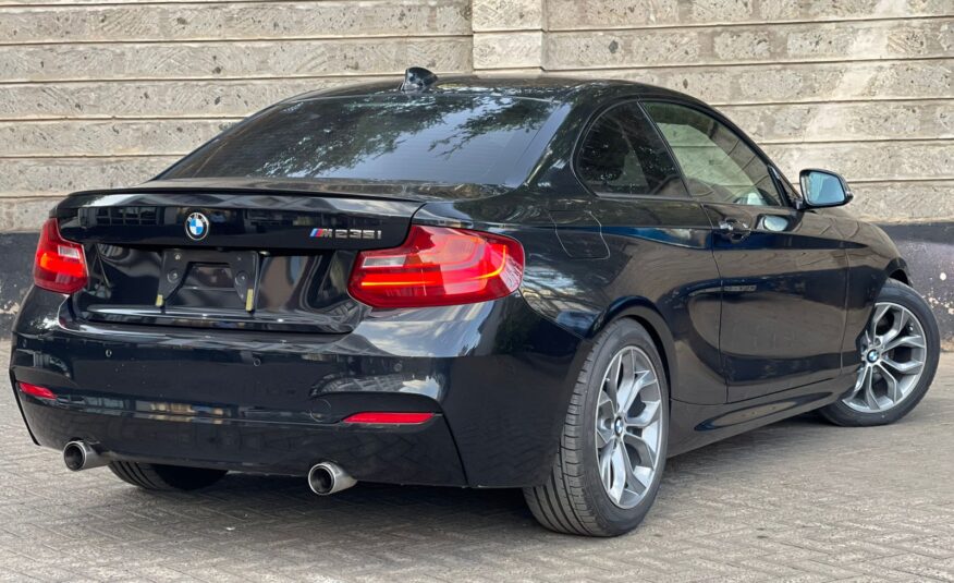 2015 BMW M235i