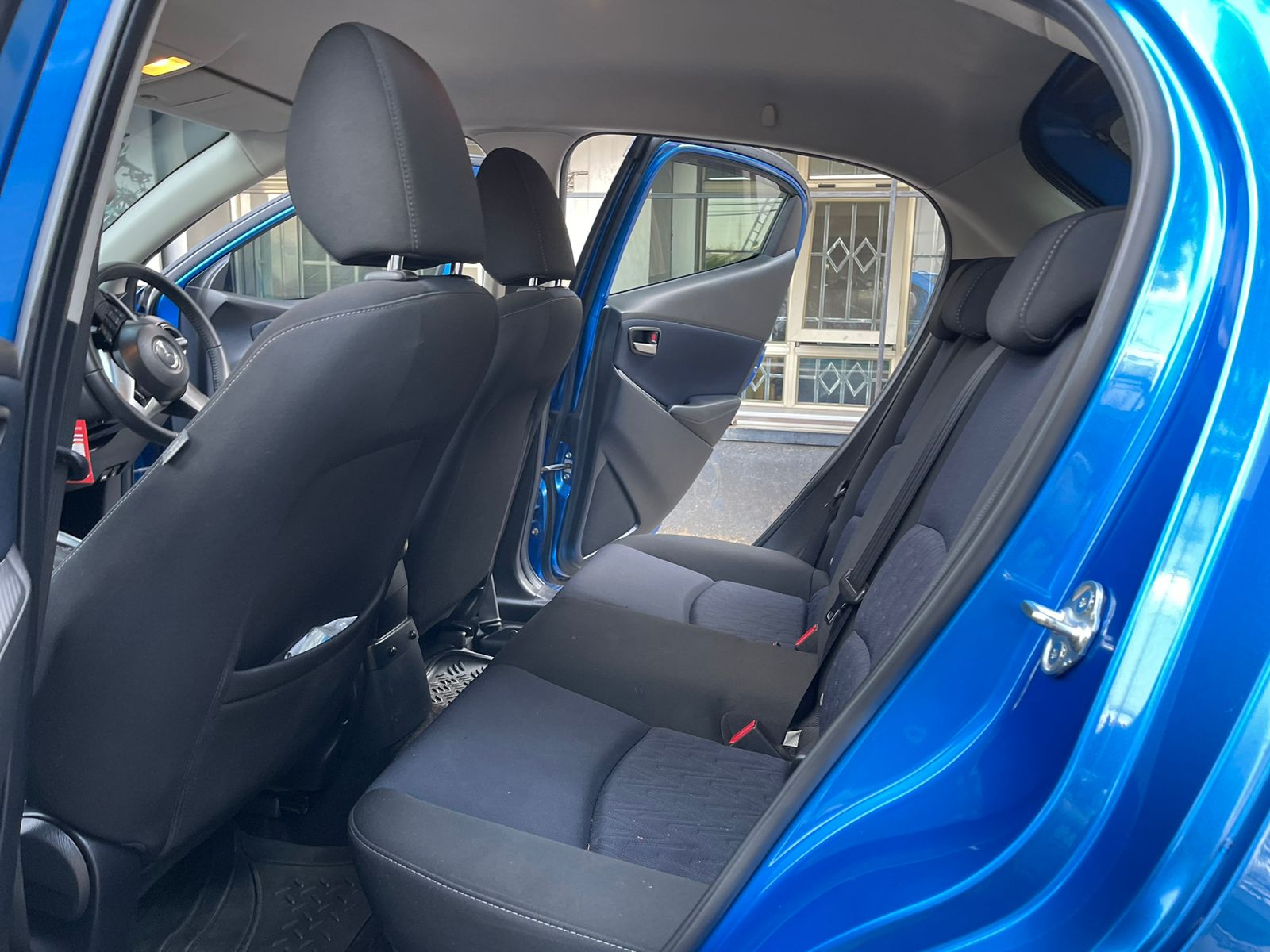 2015 Mazda Demio Newshape