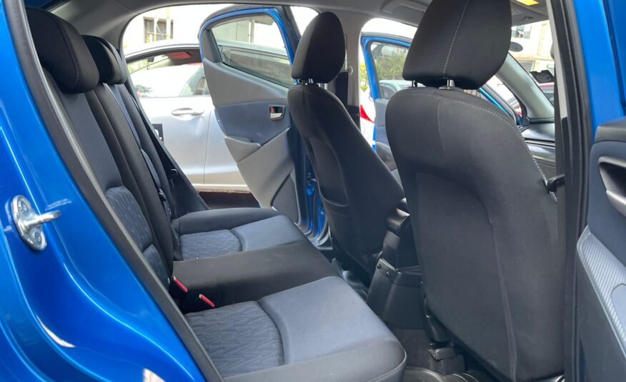 2015 Mazda Demio Newshape