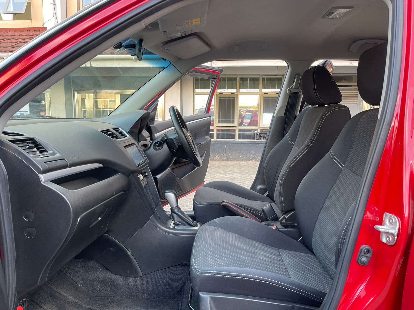 2015 Suzuki Swift RS