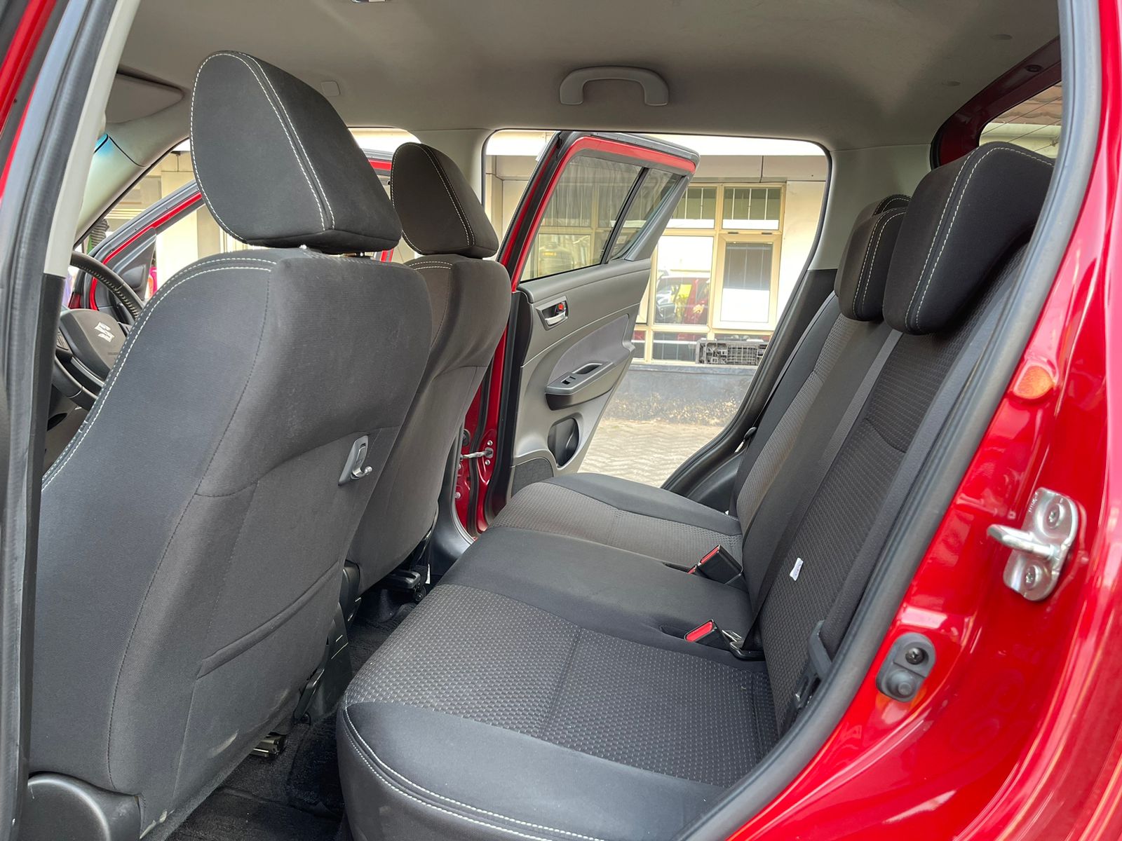 2015 Suzuki Swift RS