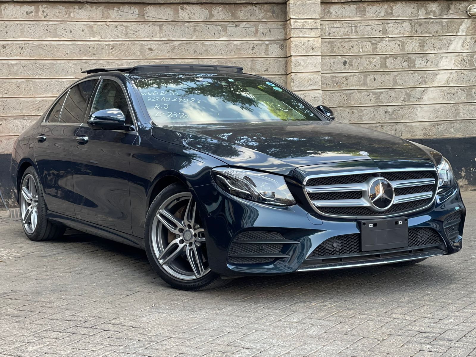 2016 Mercedes Benz E200