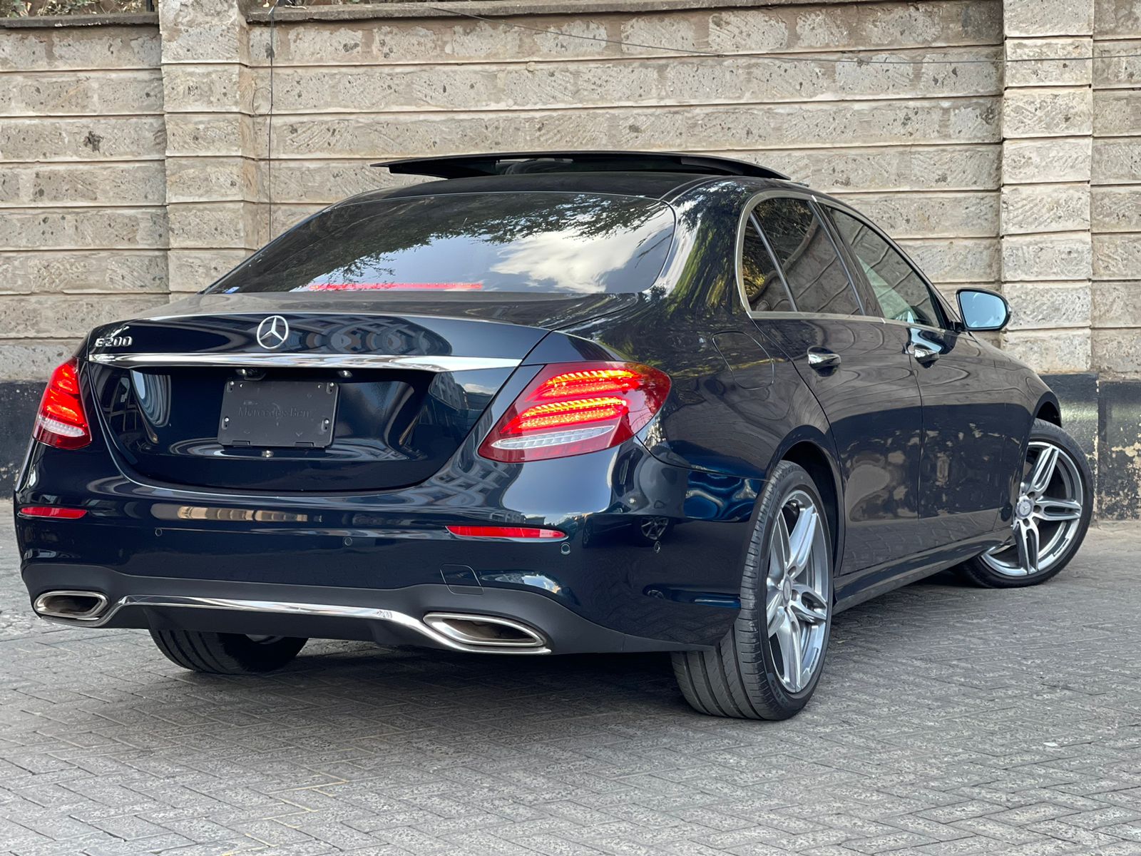 2016 Mercedes Benz E200