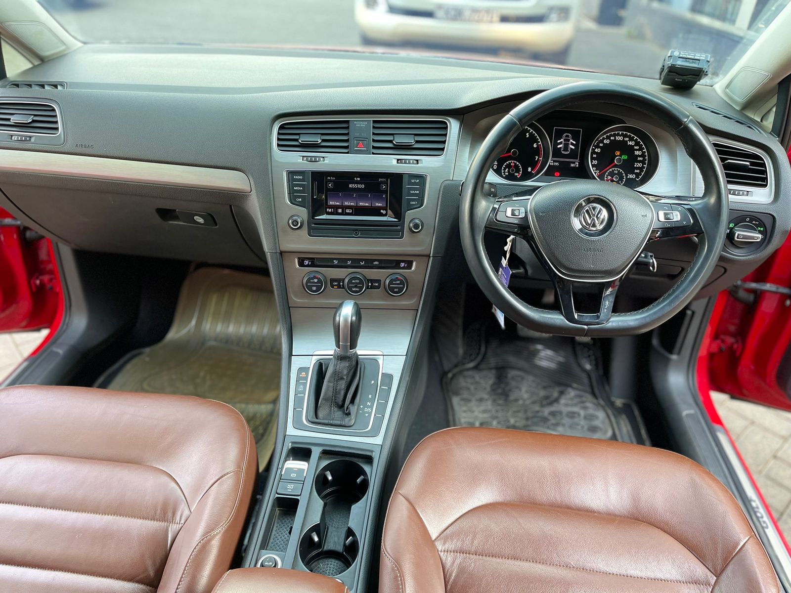 2014 Volkswagen Golf TSI
