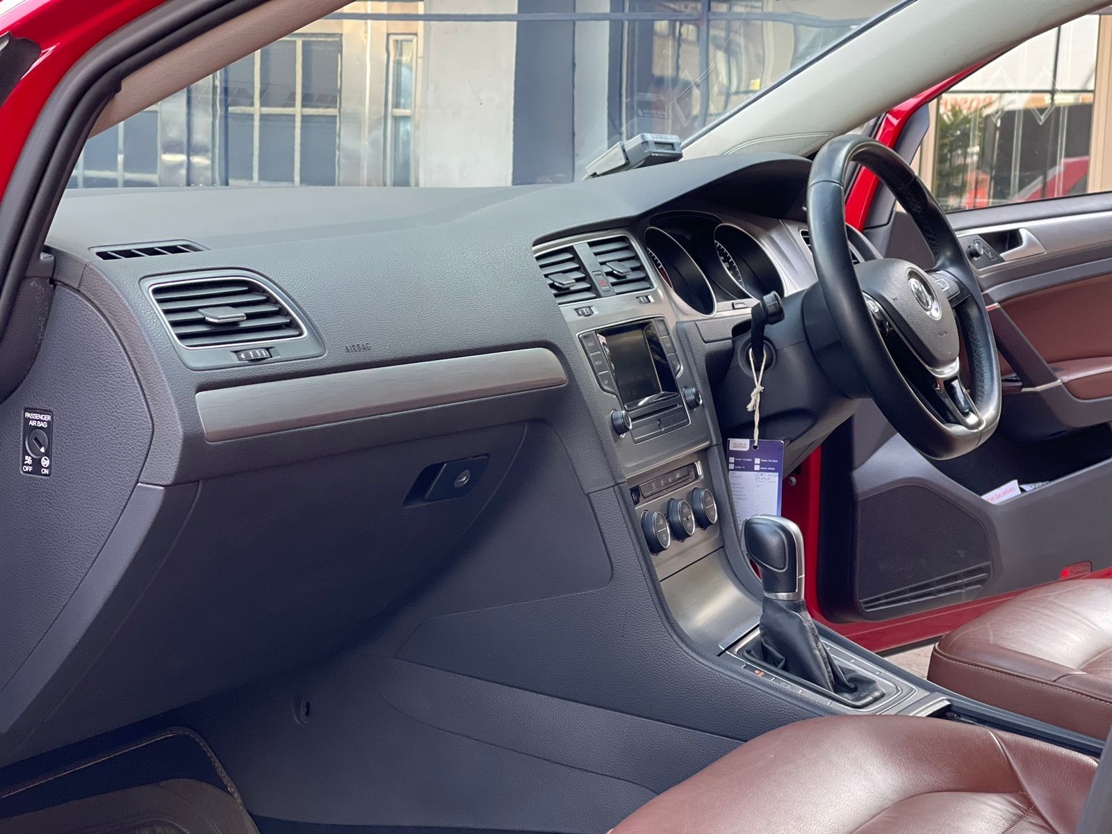 2014 Volkswagen Golf TSI