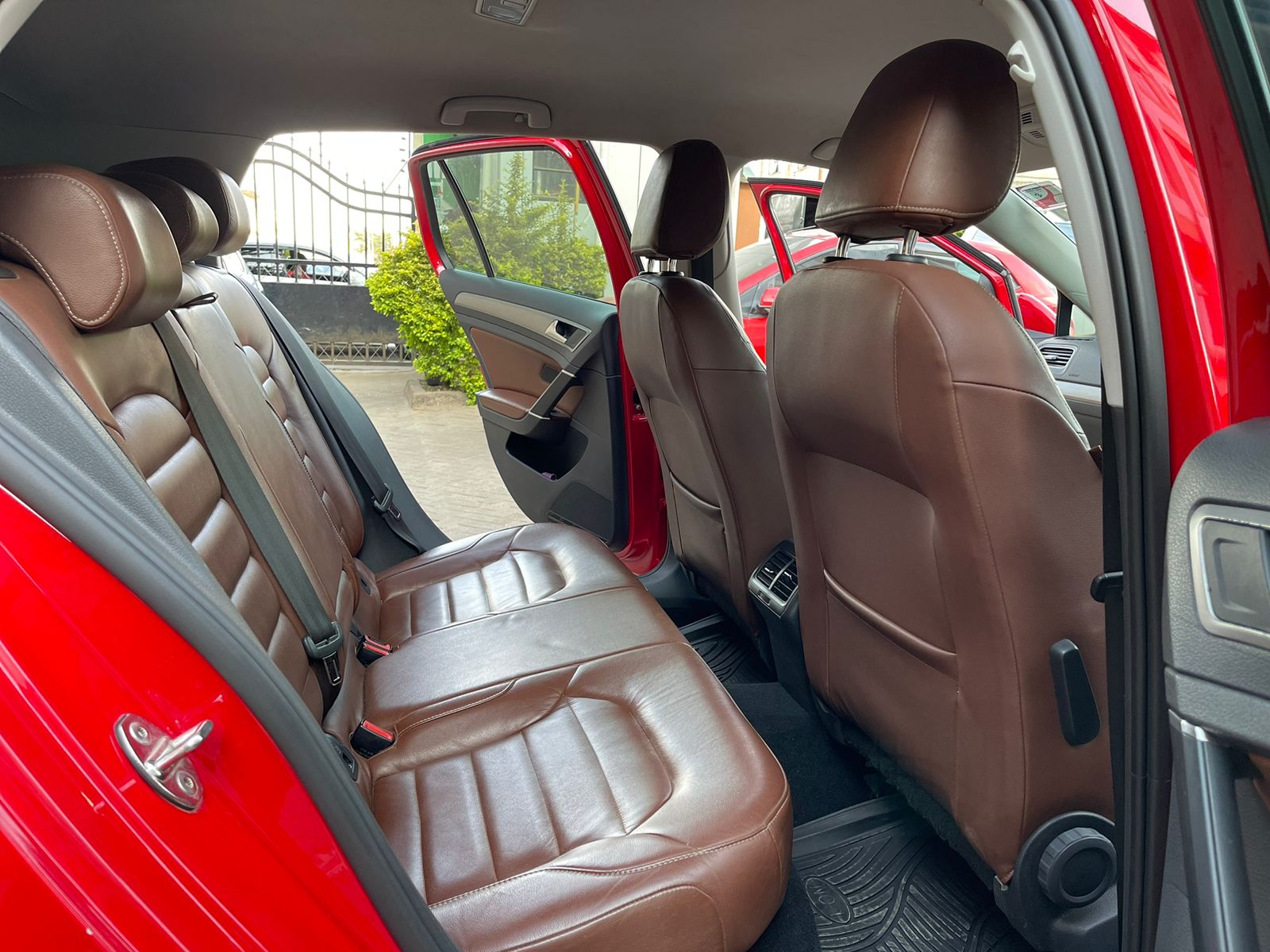 2014 Volkswagen Golf TSI