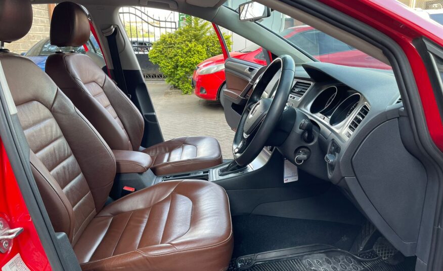 2014 Volkswagen Golf TSI