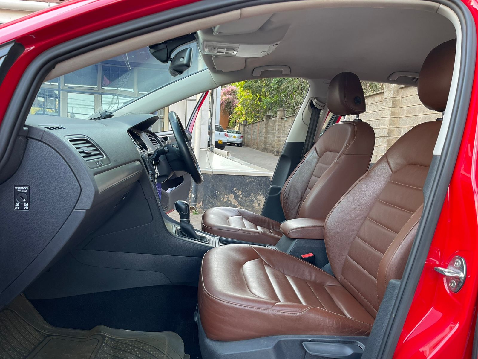 2014 Volkswagen Golf TSI