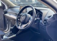 2015 Mazda Demio Newshape
