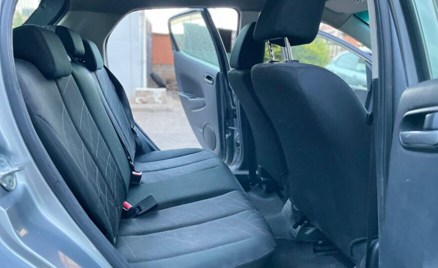 2013 Mazda Demio
