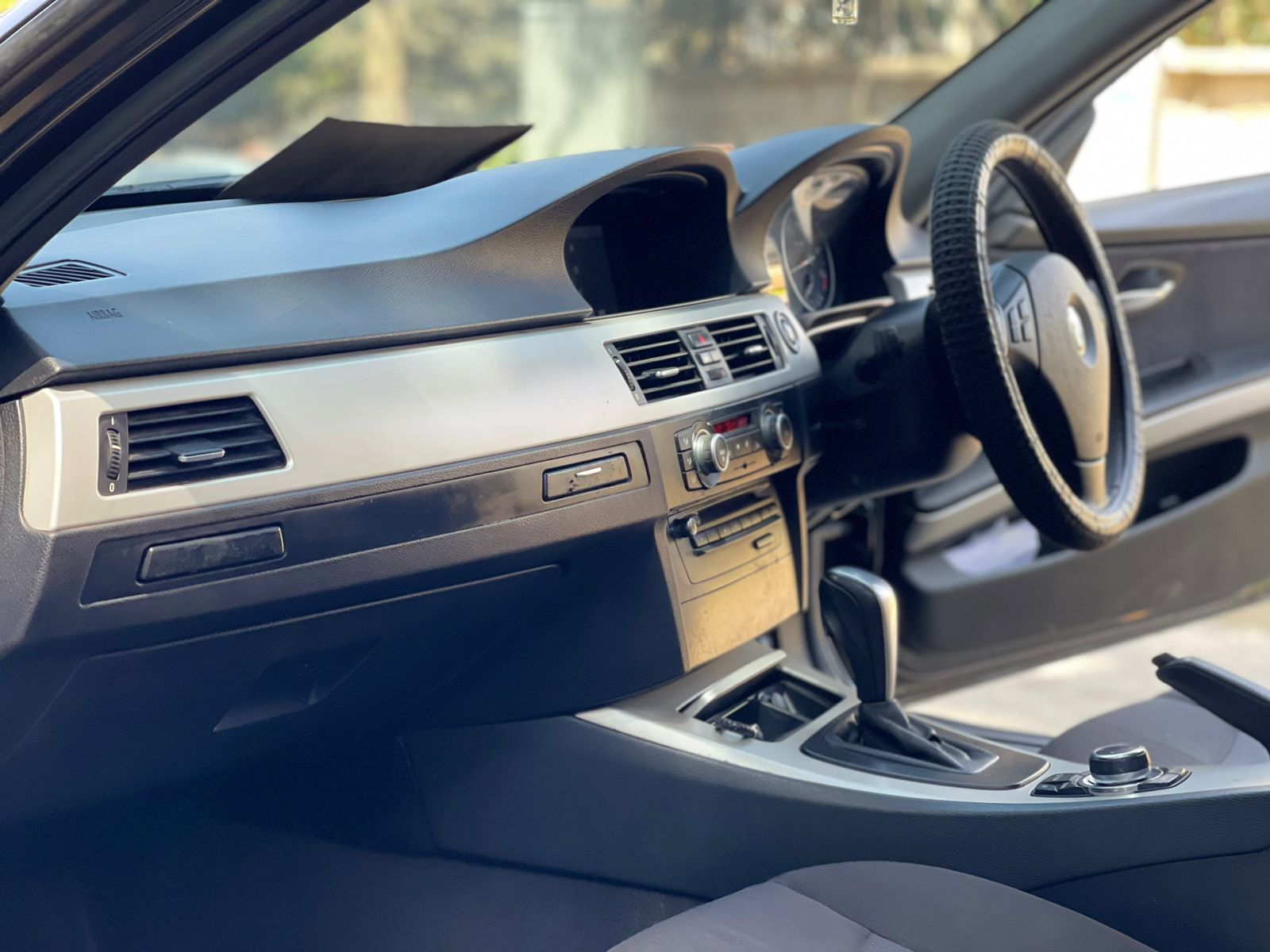 2010 BMW 320i