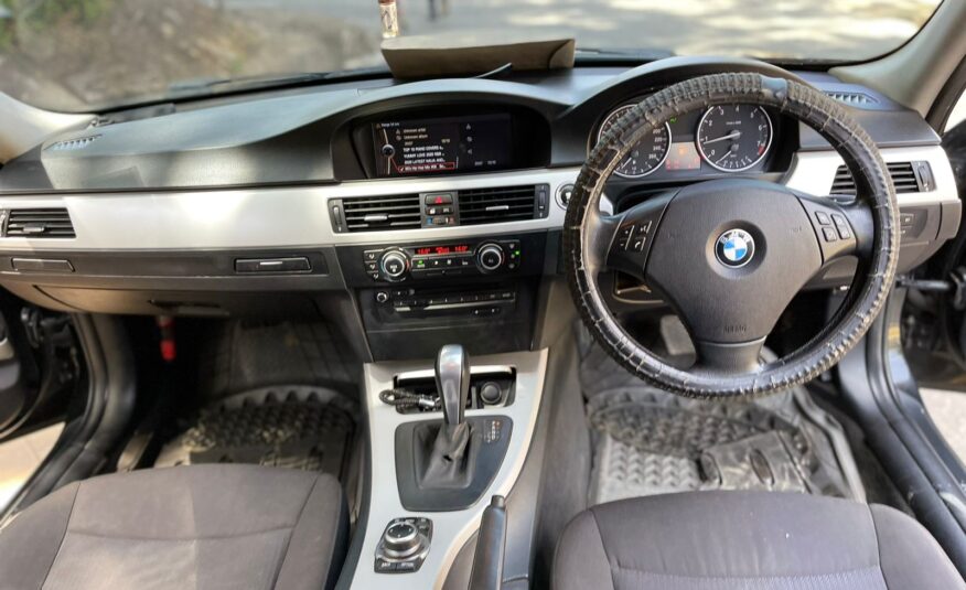 2010 BMW 320i
