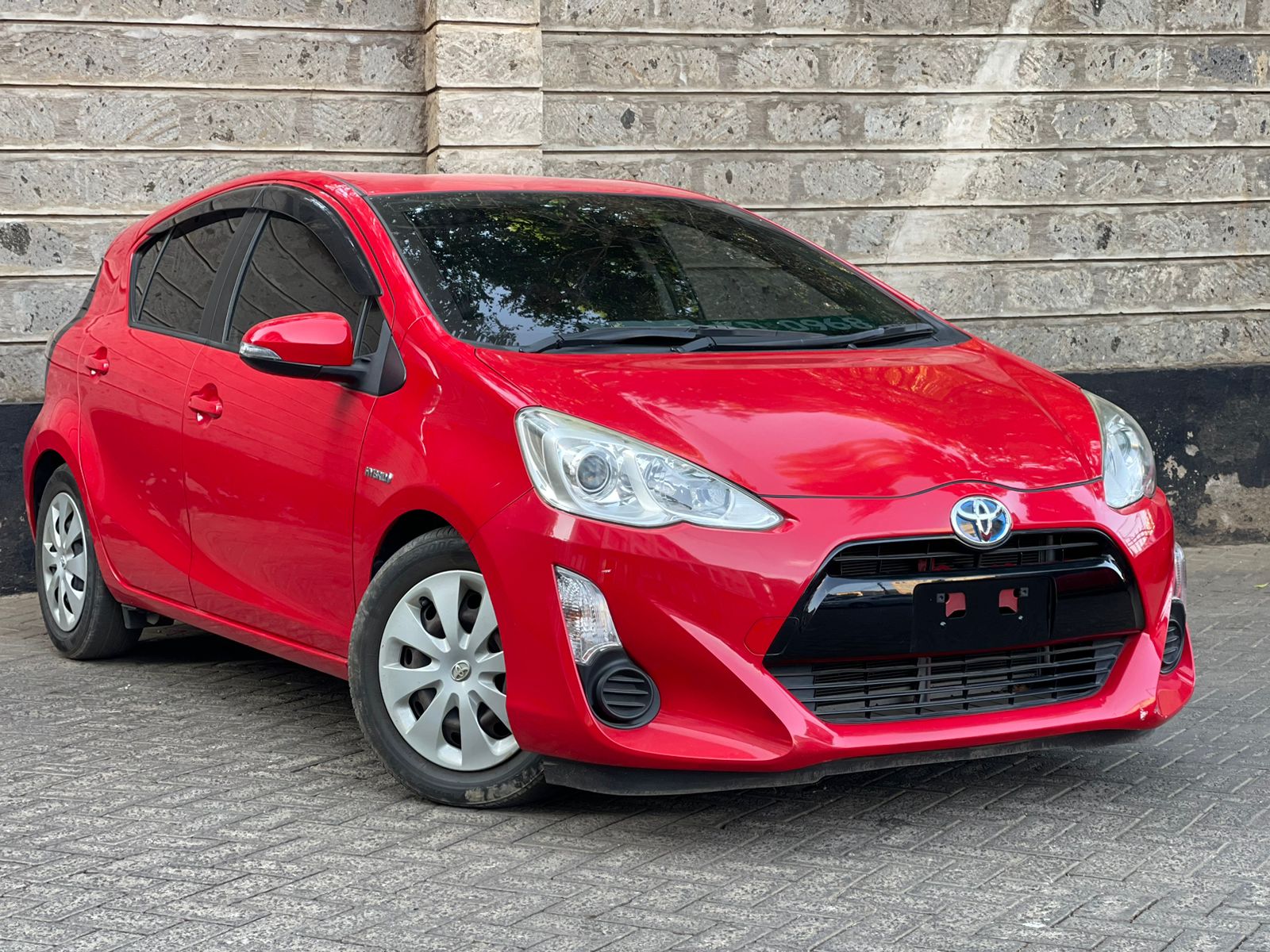 2015 Toyota Aqua