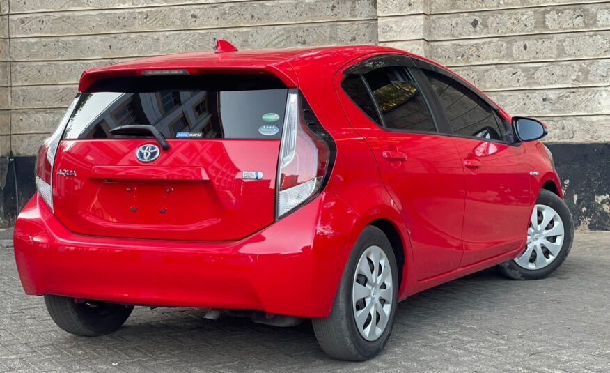 2015 Toyota Aqua