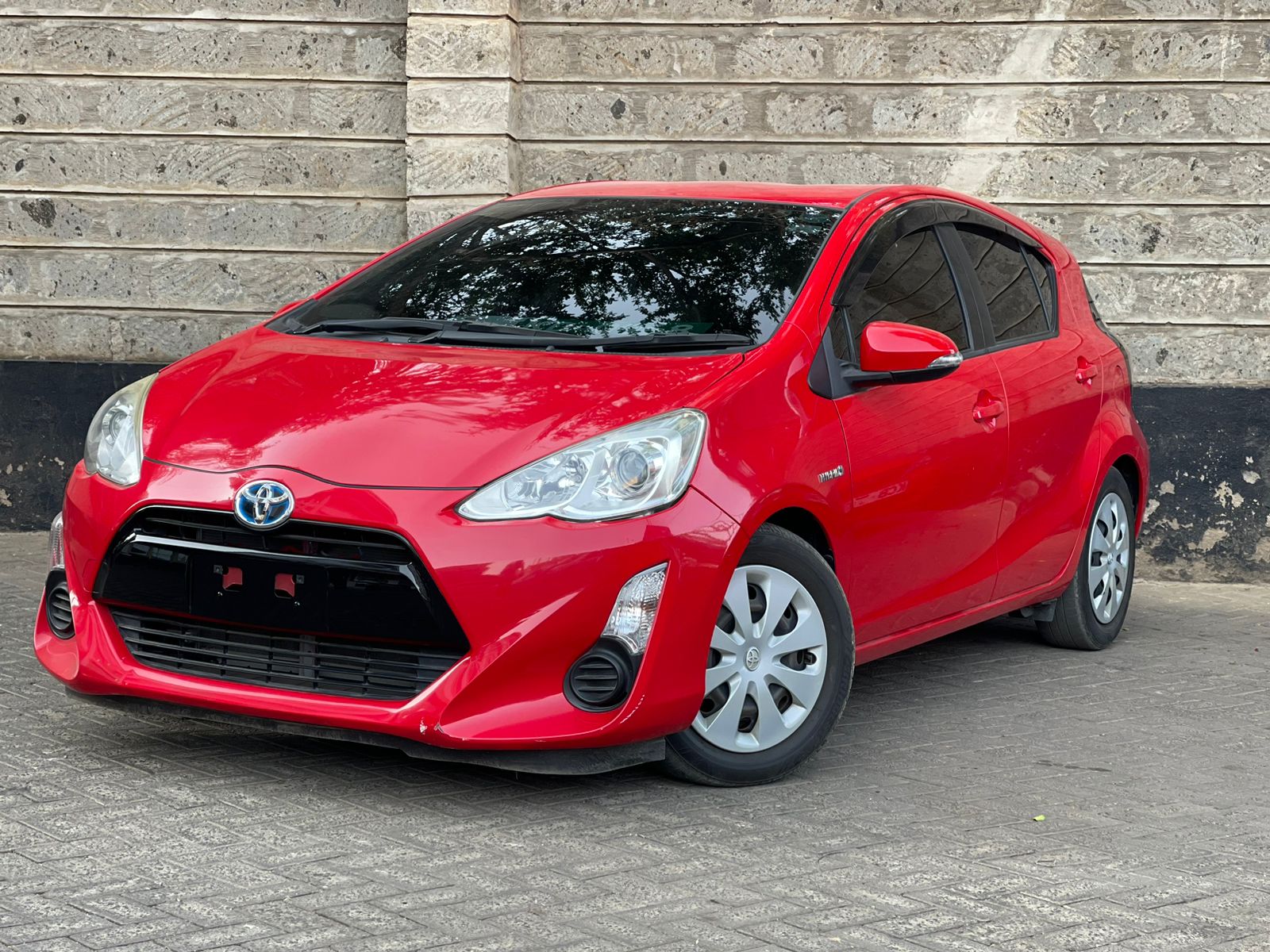 2015 Toyota Aqua