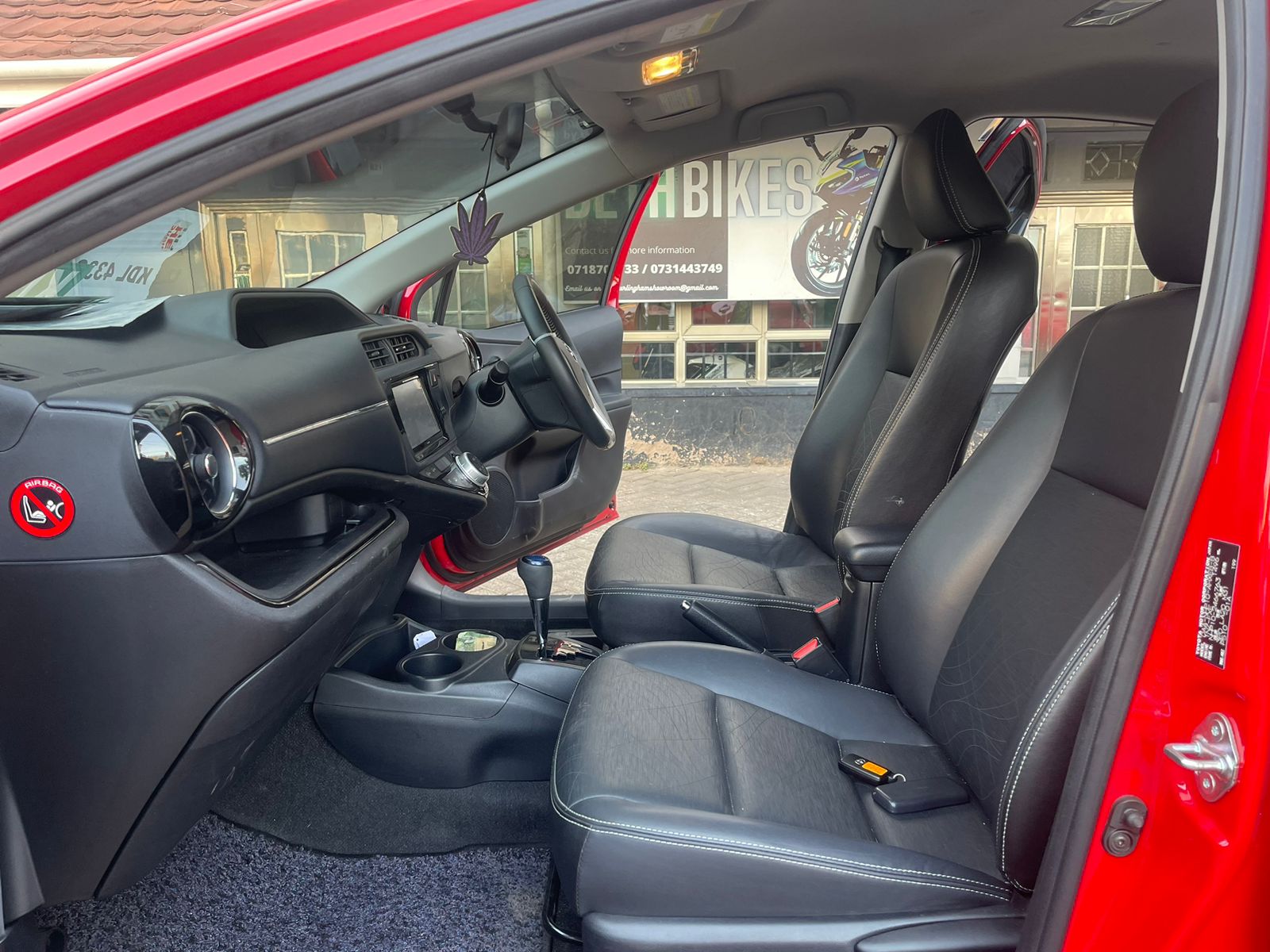 2015 Toyota Aqua
