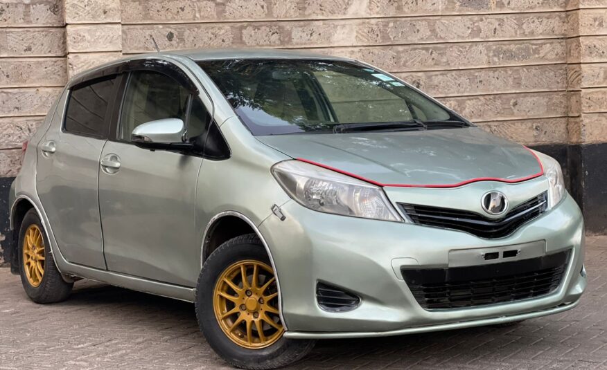 2011 Toyota Vitz