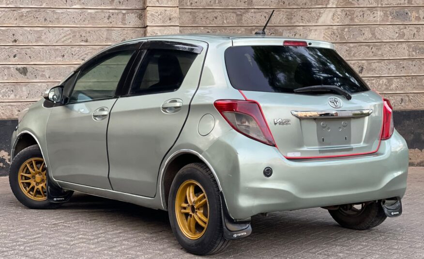 2011 Toyota Vitz