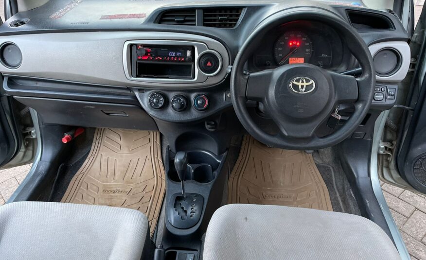 2011 Toyota Vitz
