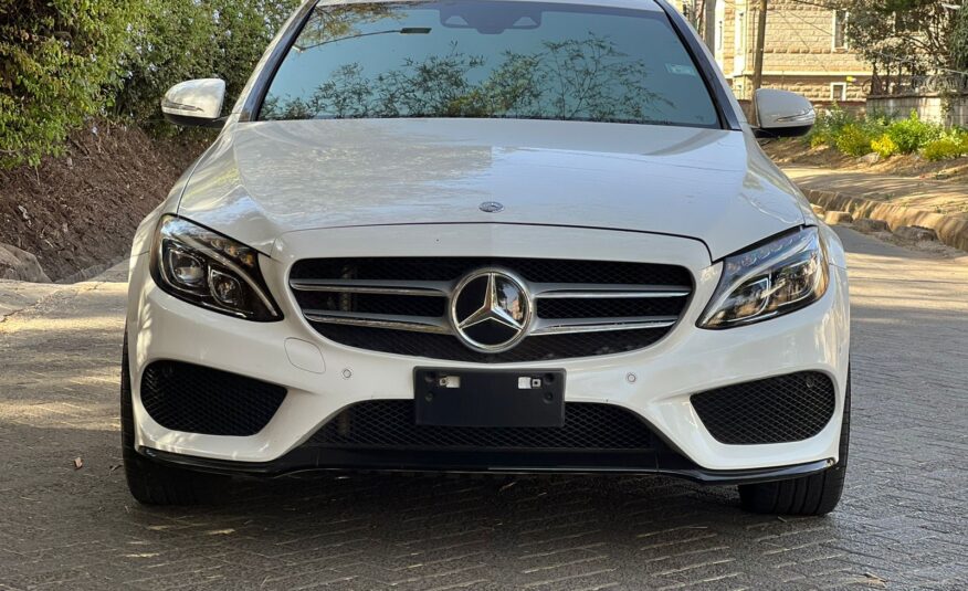 2014 Mercedes-Benz C200