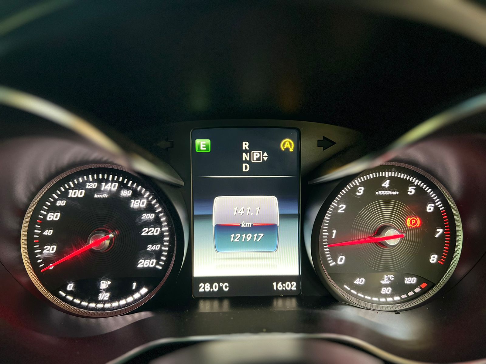 2014 Mercedes-Benz C200