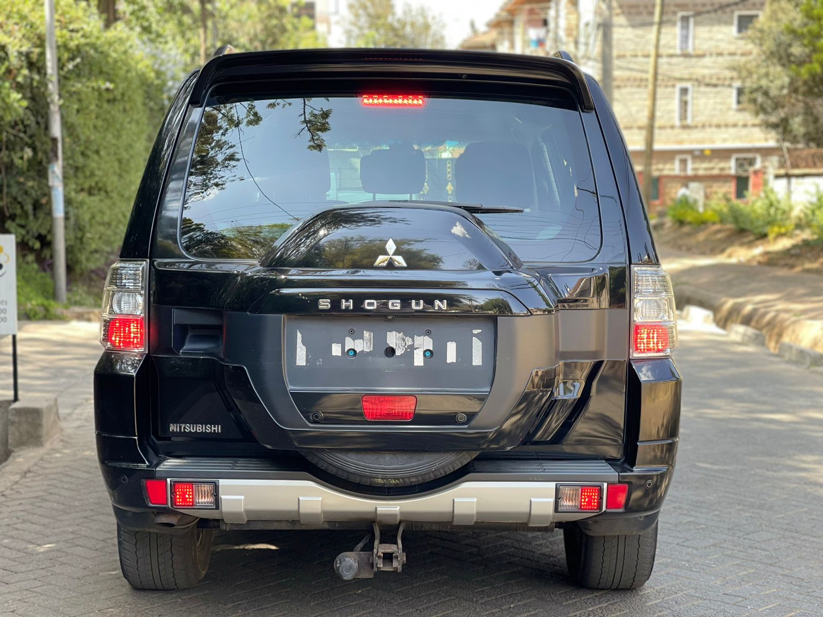 2015 Mitsubishi Pajero Shogun
