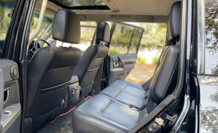 2015 Mitsubishi Pajero Shogun