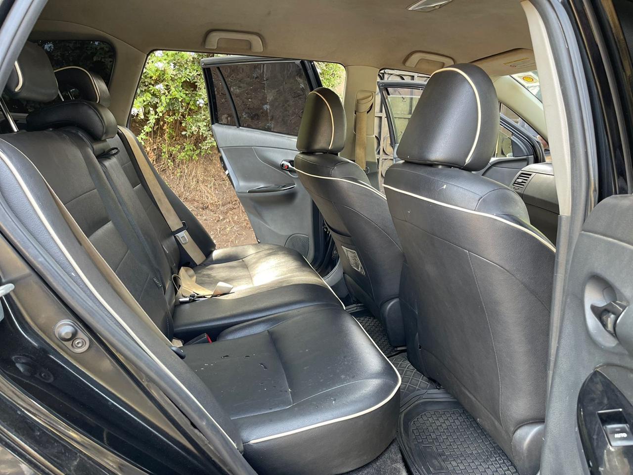 2010 Toyota Fielder