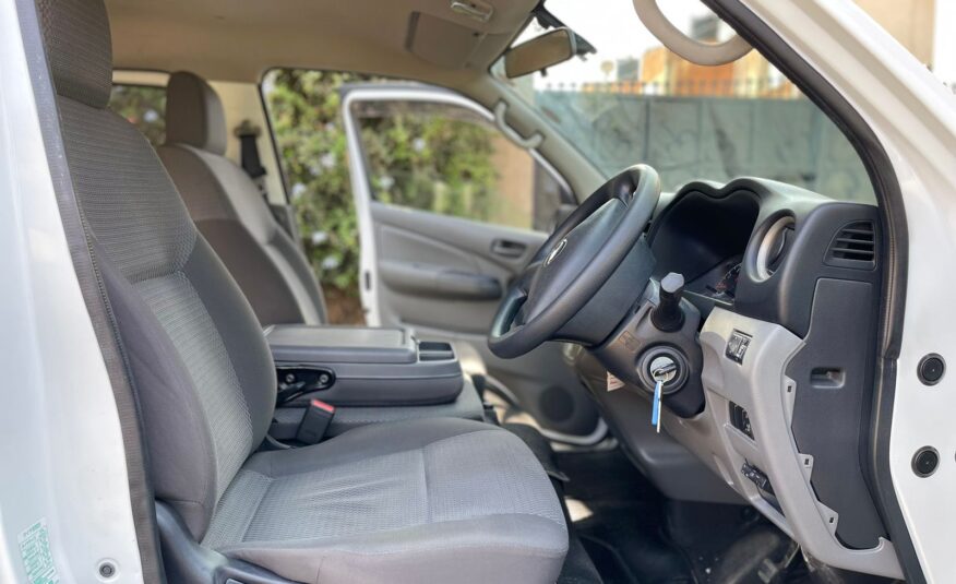 2015 Nissan NV350